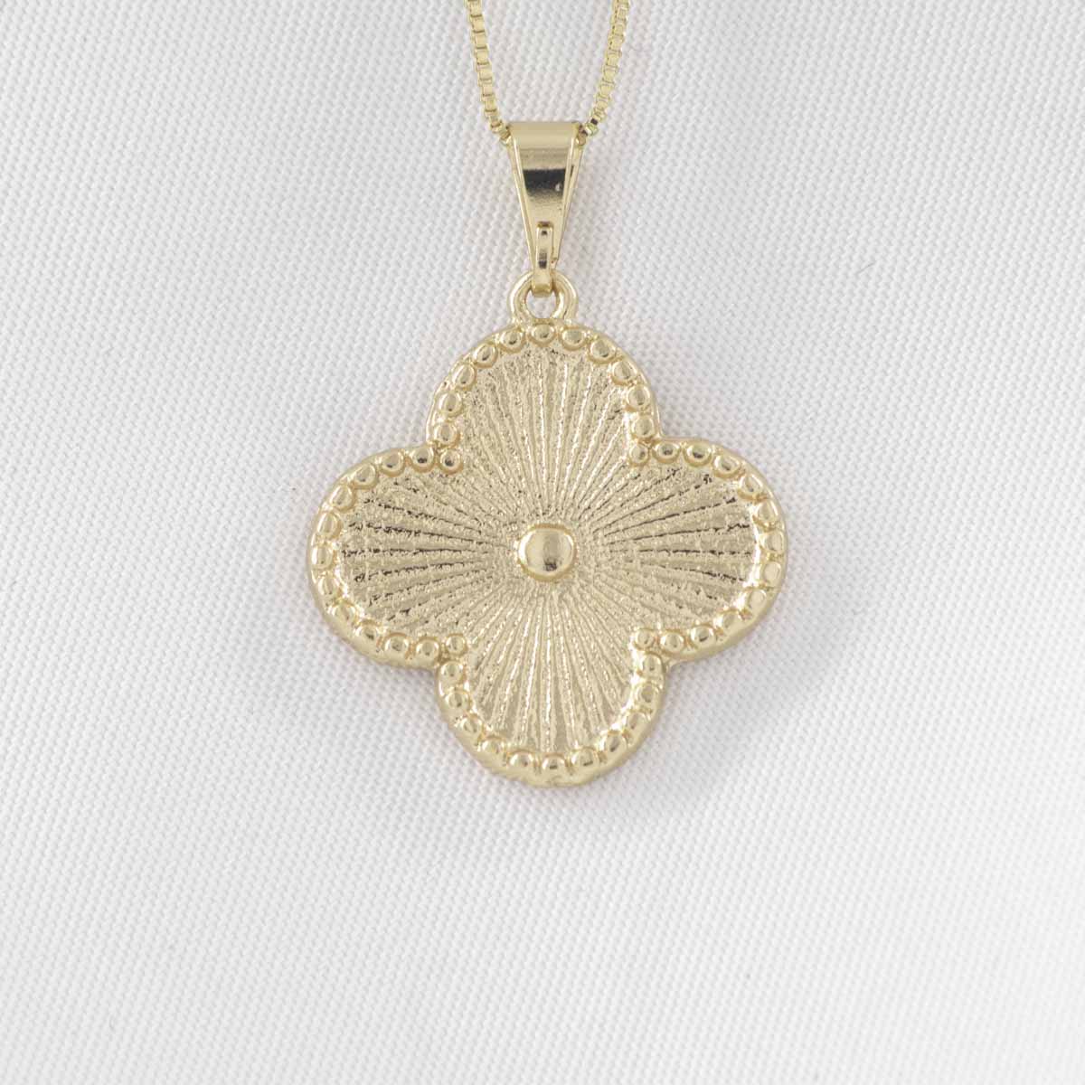 DIJE VAN CLEEF DORADO