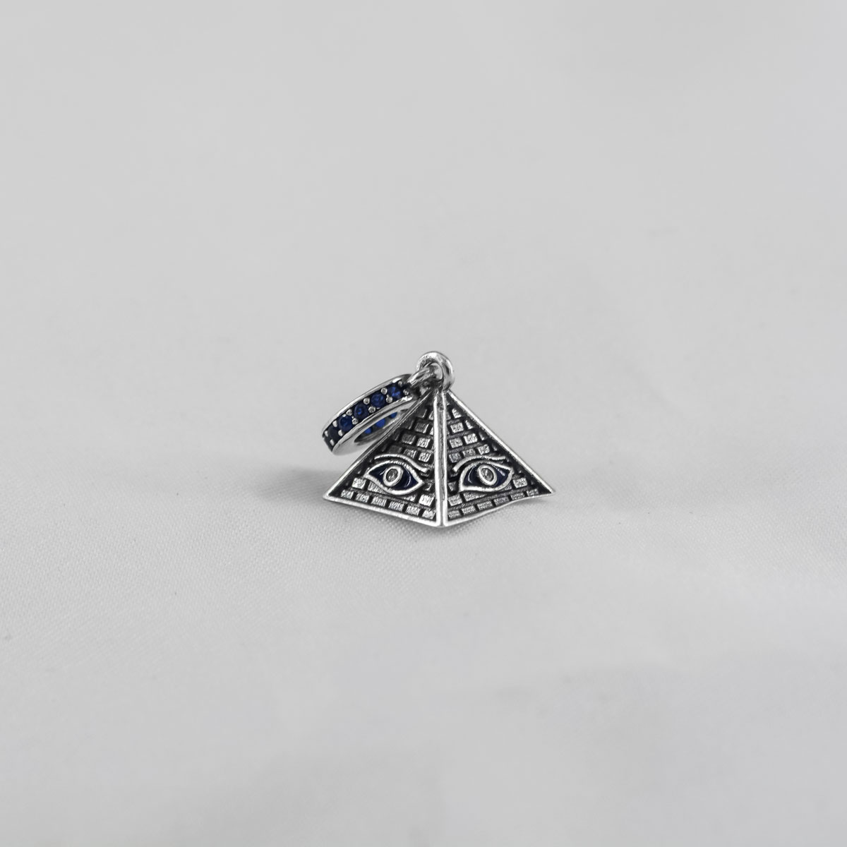 CHARM ILLUMINATI